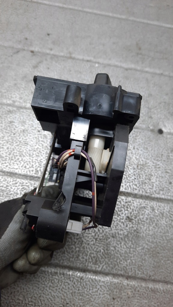 фото №6, Панель кондиционера nissan micra k11 97r 1.0b 70400307202