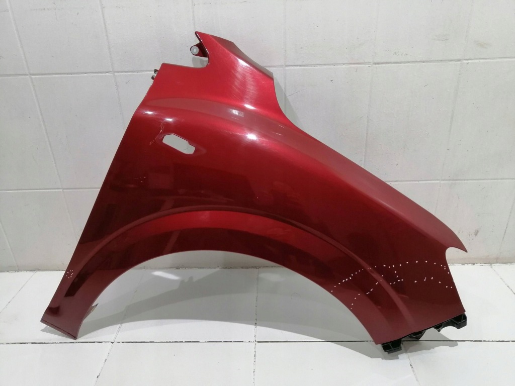 фото №1, Крыло правый передний перед dacia sandero iii hal 9575