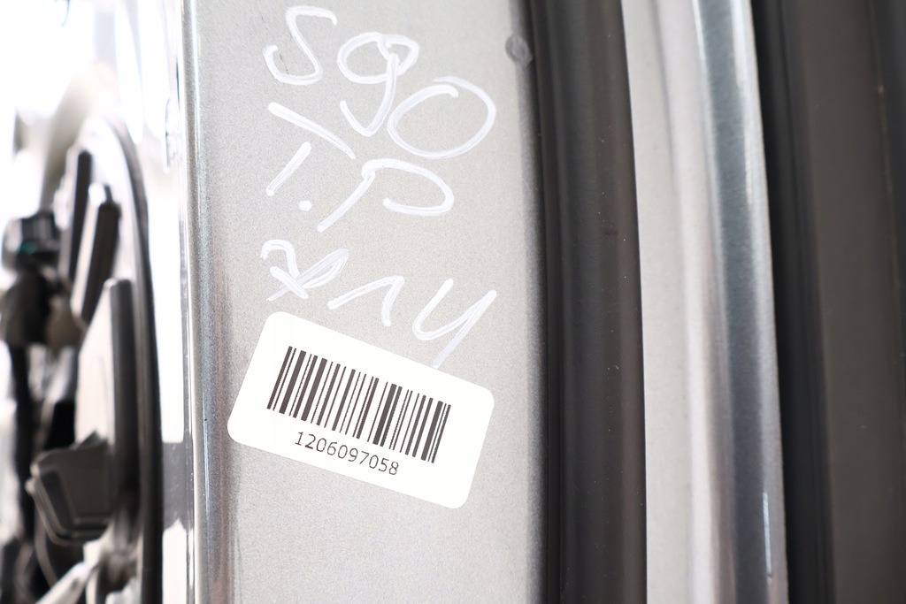 фото №11, Volvo s90 ii дверь правое задняя 714