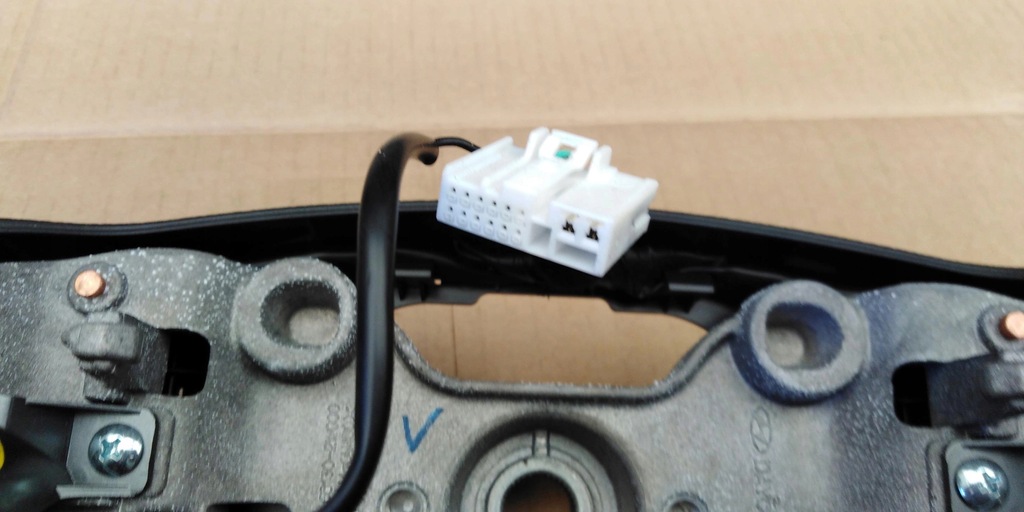 фото №8, Hyundai santa fe iii lift руль мультифункция 56130-2w000