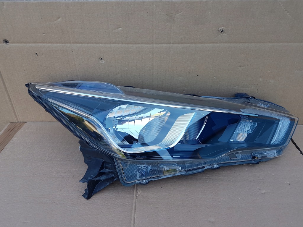 Купить Фара перед правый  nissan micra k14 обычная + led