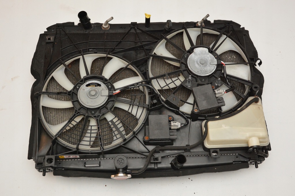 фото №4, Радіатор вентилятори lexus rx450h 15-2022r