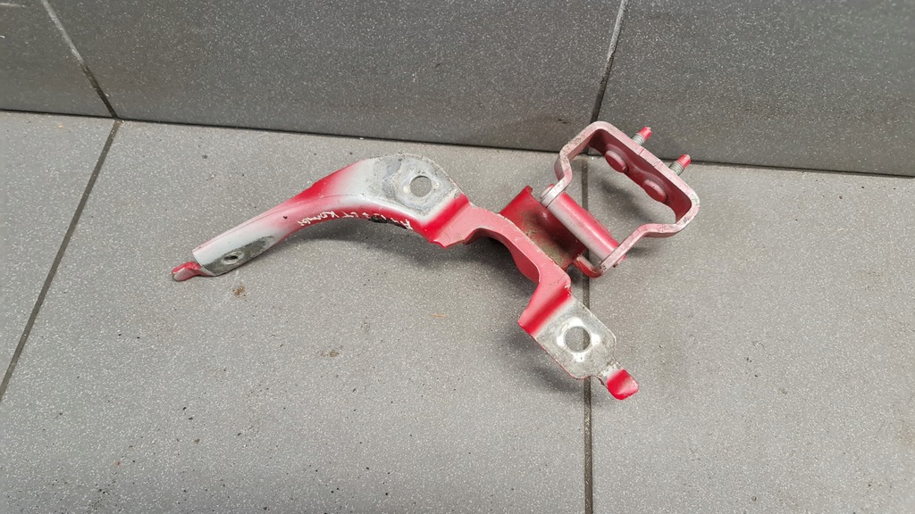 фото №5, Петля кришки багажника лівий audi a4 b7 avant