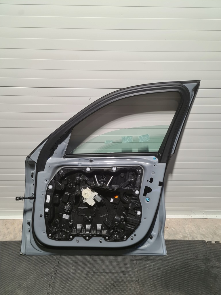 фото №7, Bmw g05 f95 x5 дверь правый перед задняя c4p brooklyn grau металлик