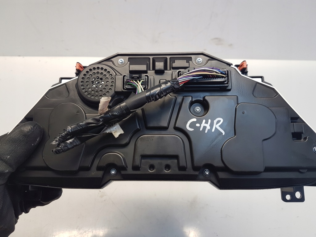 фото №6, Toyota c-hr 1.8 hybrid счетчик 83800-f4082 uk