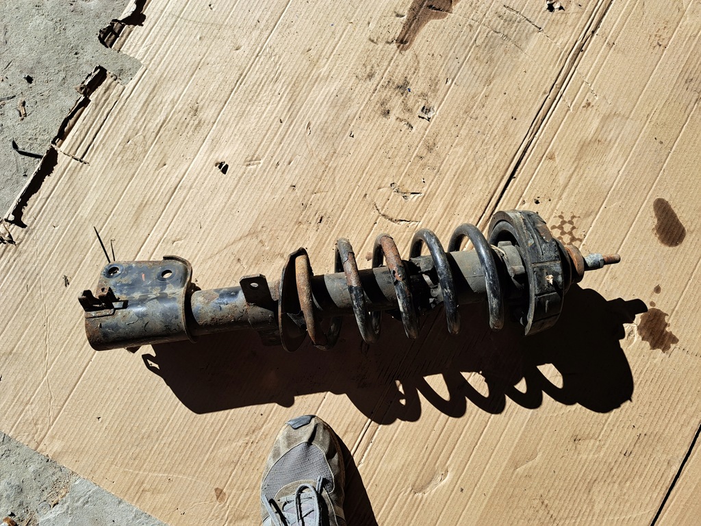 фото №2, Амортизатор правый перед renault trafic ii 2.5 dci