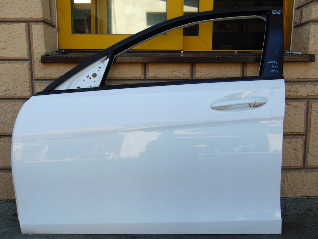 фото №1, Дверь левый перед передние mercedes c w204 149
