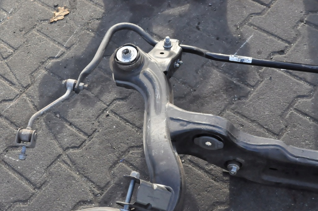 фото №6, Mercedes eqb 300 x243 балка подрамник подвеска задняя 2433505501 7tys k