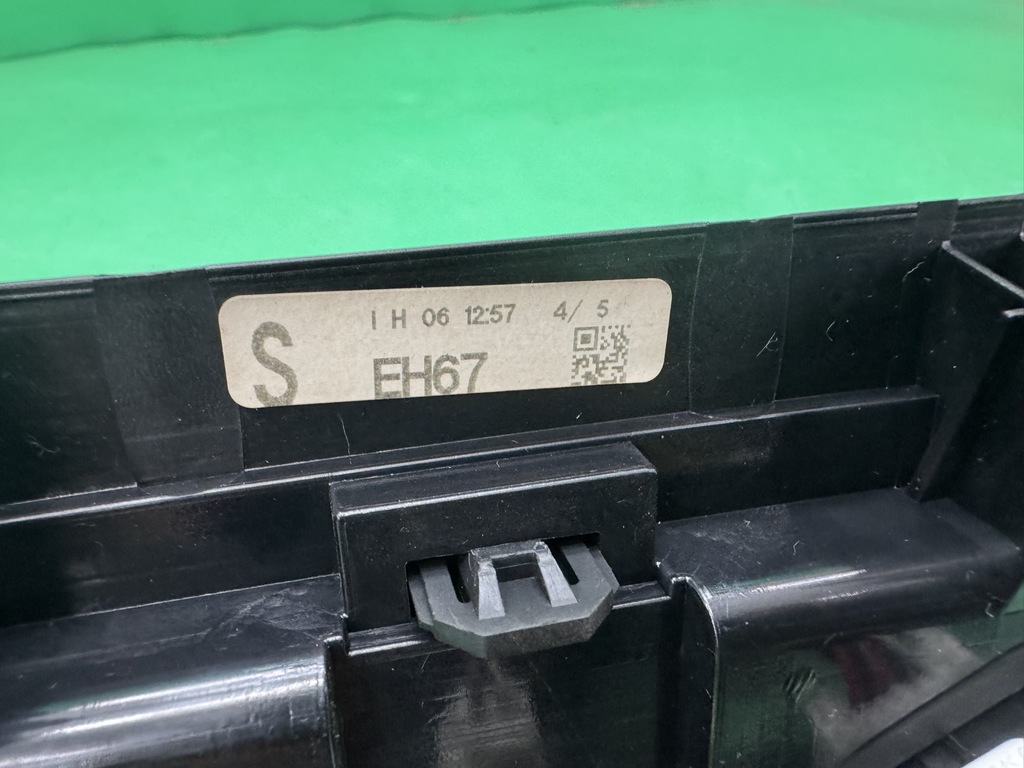 фото №11, Решітка ґрати обдув середній рамка радіо mazda cx-7 lift 06-12