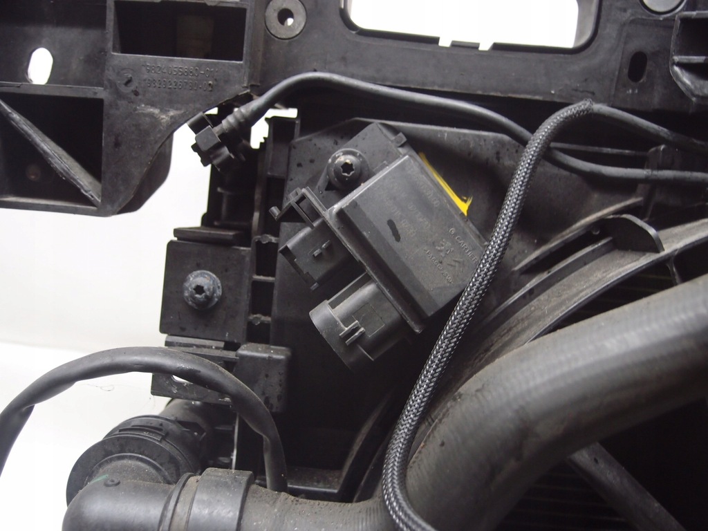 фото №9, Комплект радиатор peugeot 3008 ii 1.5 hdi 9817002880 9829220580