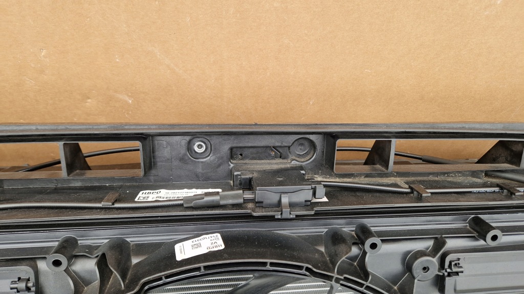 Ремень передний радиатор балка audi q3 рестайлинг  83a 1.5 tfsi 35 tfsi новый комплект в Украине