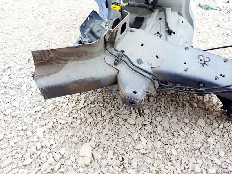 фото №9, Peugeot 208 1 i лонжерон ліва підкрилок перед kuc