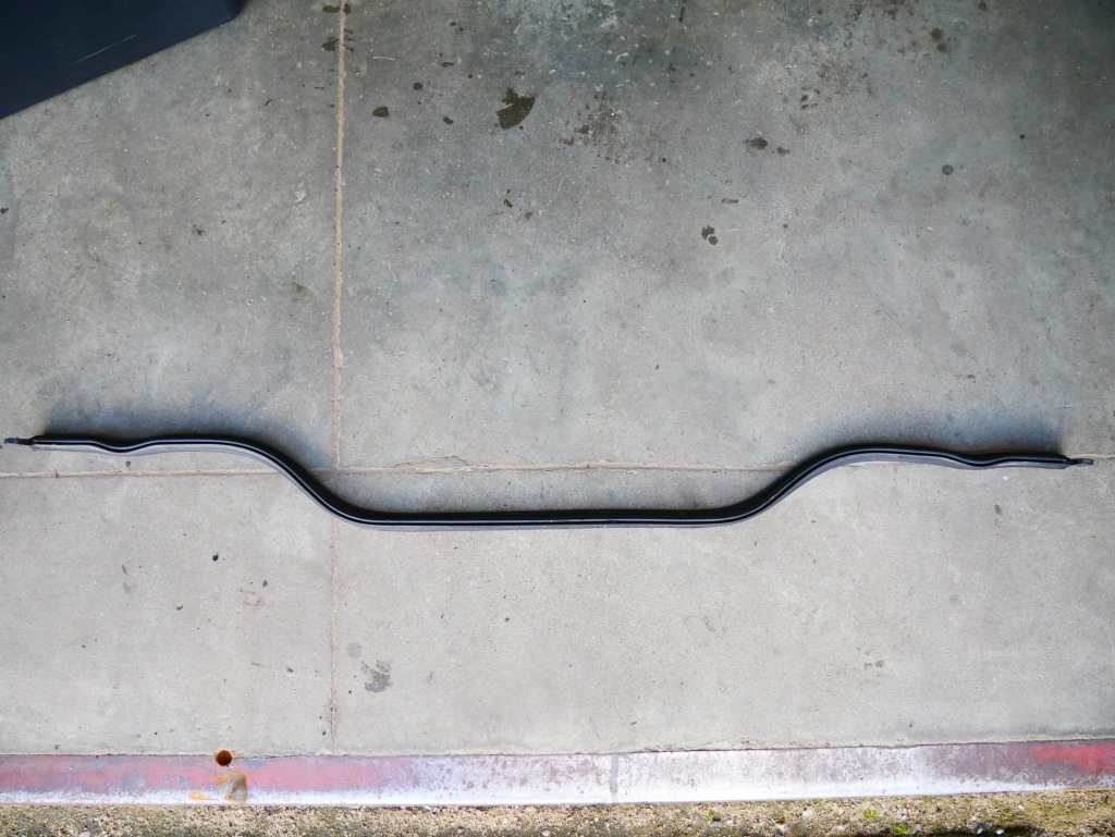 Купить Mini r56 r55 r57 r58 задняя прокладка отсек двигателя капот жабо 7148848