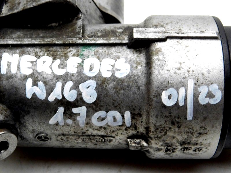 01/23 mercedes w168 a 1.7cdi основание фильтра масла Киев