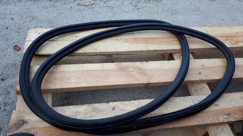 фото №1, S6 c7 a6 4g прокладка двері кузовна перед