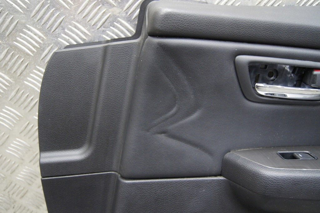 фото №5, Mazda 6 gh lift обивка обшивка дверь правый перед