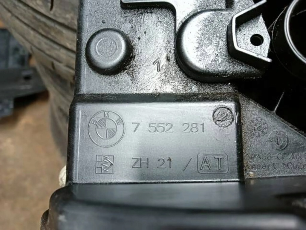 фото №7, M20 bmw e60 e90 f10 e70 n52 n52n крышка клапанов 7552281