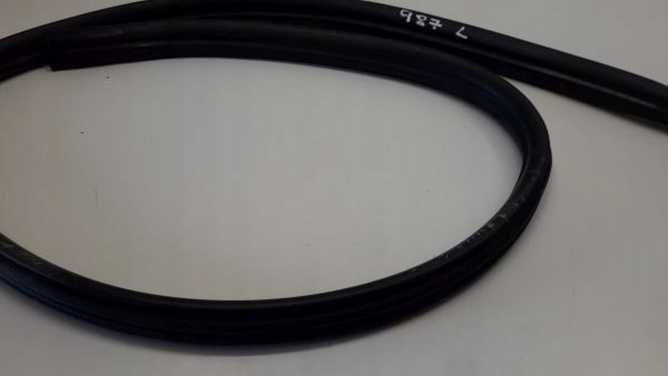 фото №5, Porsche boxster 987 прокладка дверь левая