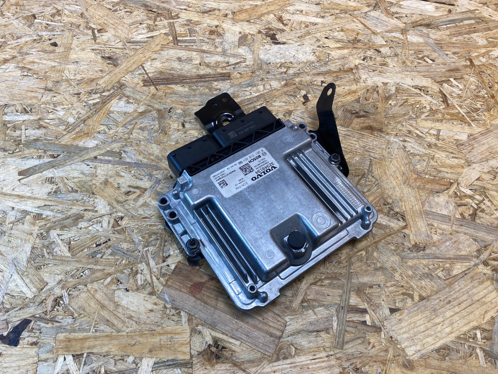 фото №9, Бортовой компьютер блок управления двигателя volvo c40 xc40 ev электрик 32349194