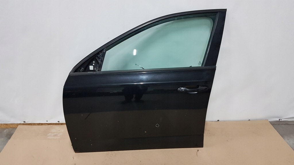 Купить Дверь перед левое skoda octavia 3 5e оригинал!!