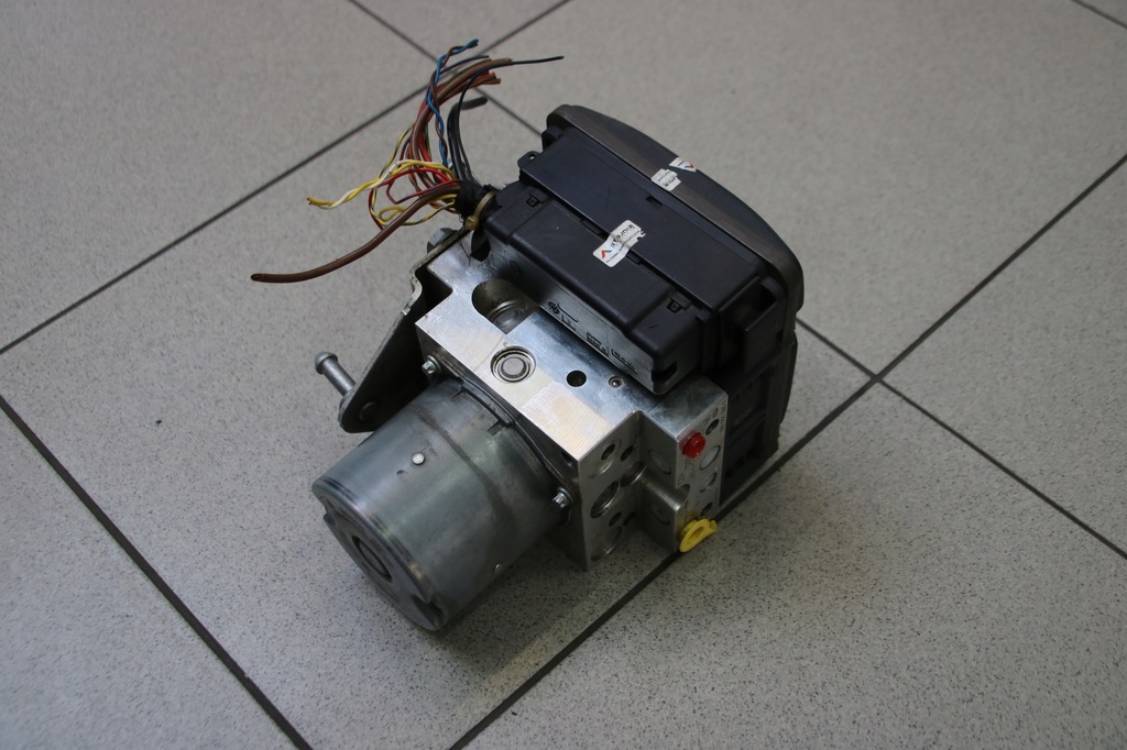 фото №1, Audi a8 d4 насос блок управления abs esp acc 4h0907379aa