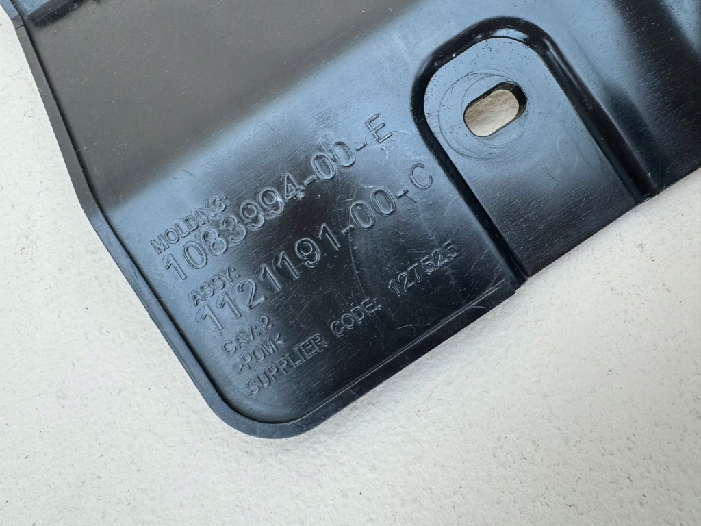 Tesla model iii 3 17r- напрямна кронштейн кронштейн бампера задня 1083994-00 Ціна