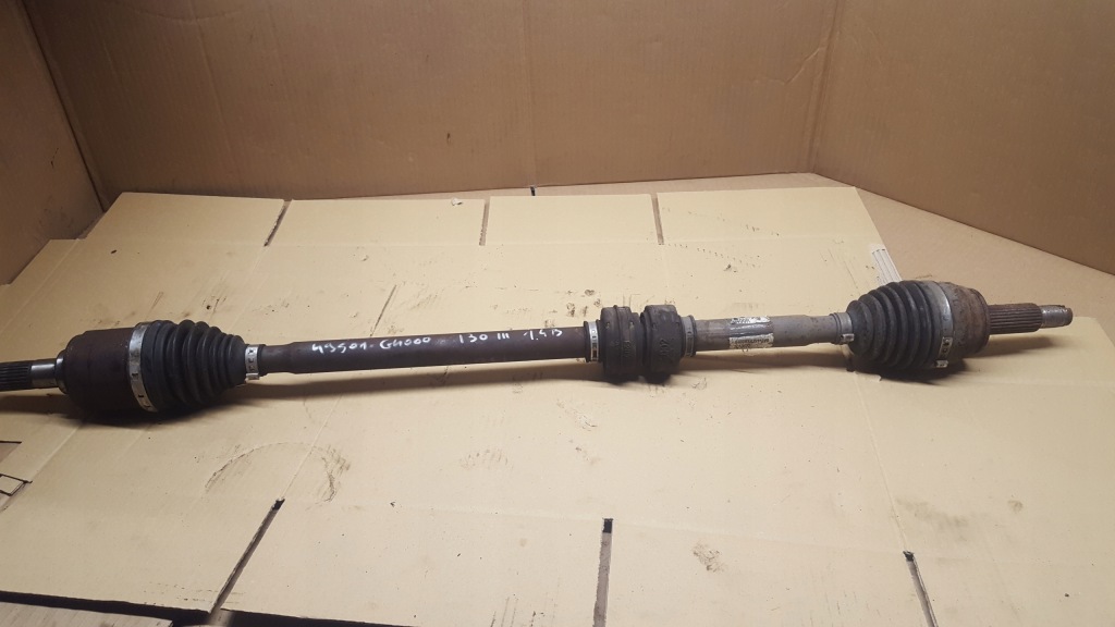 фото №1, Hyundai i30 iii приводной вал правая перед 1,4b 49501-g4000