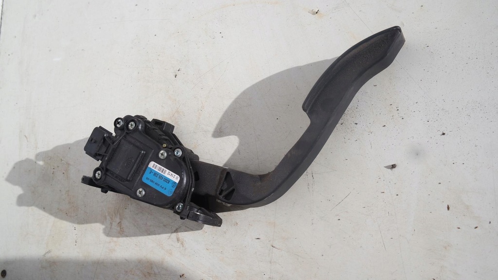 фото №6, Педаль педали renault twingo ii 8200426238