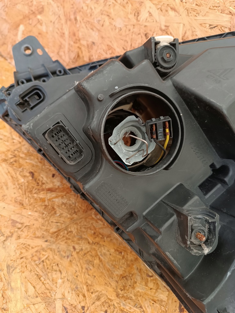 фото №14, Лампа правый перед eu фара 69500010 iveco daily iv iii 2006-