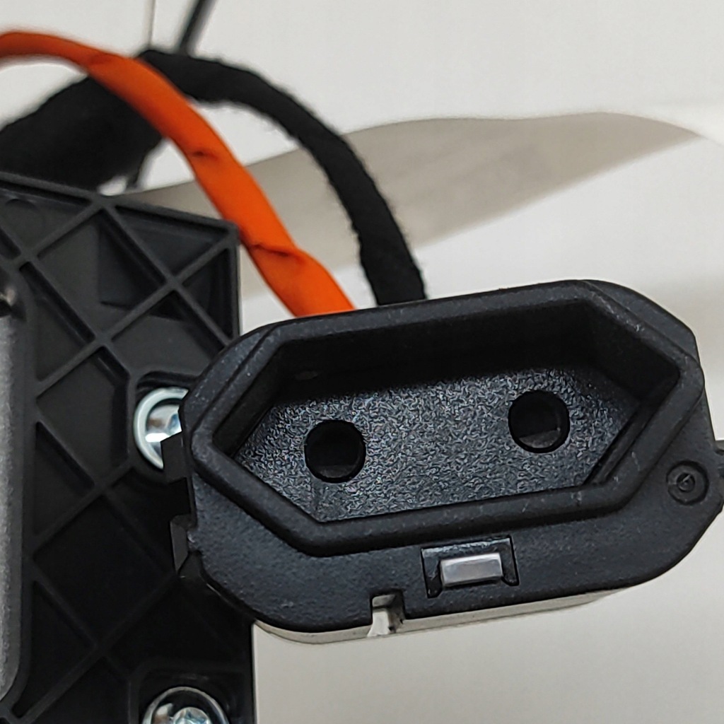 фото №5, Skoda superb b8 3v 2019 инвертор / преобразователь напряжения