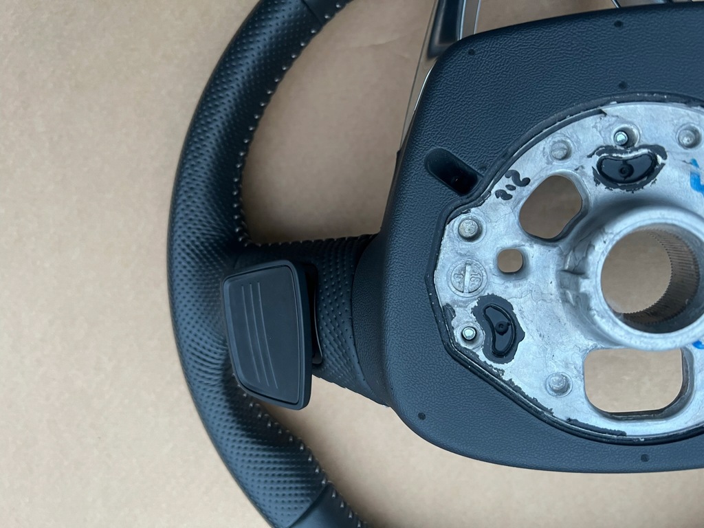 фото №16, Audi q7 4m s-line воздуховод ручка лепестки переключения кожа