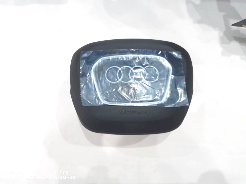 фото №7, Audi q2 консоль 2 x air bag чорно сіра панель приладів приладова подушка безпеки подушки безпеки