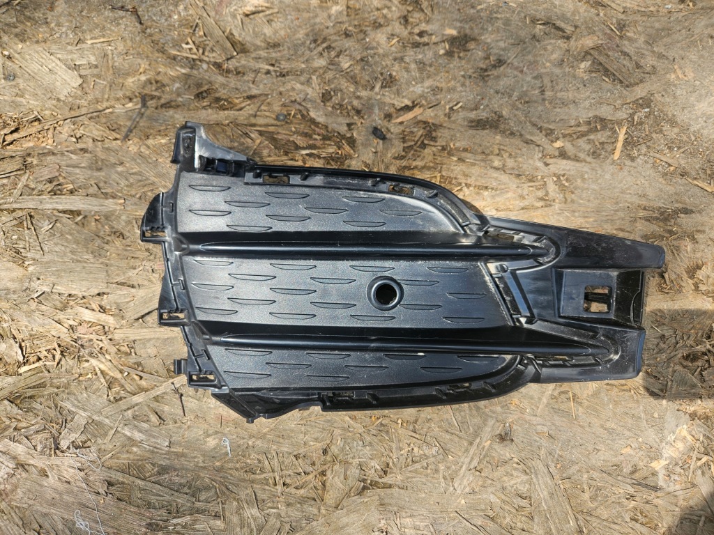 Купити Mercedes w167 gls amg решітка бампера перед ліва