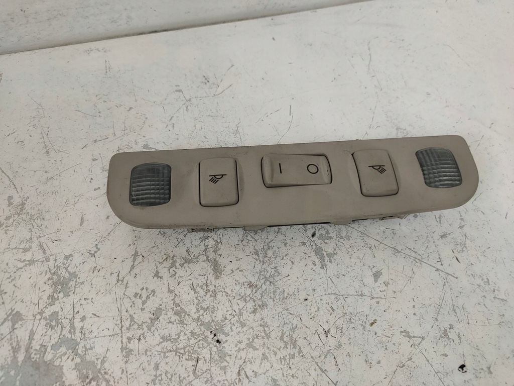 фото №1, Лампа кабины audi a4 b5 lift 8d0947111aa