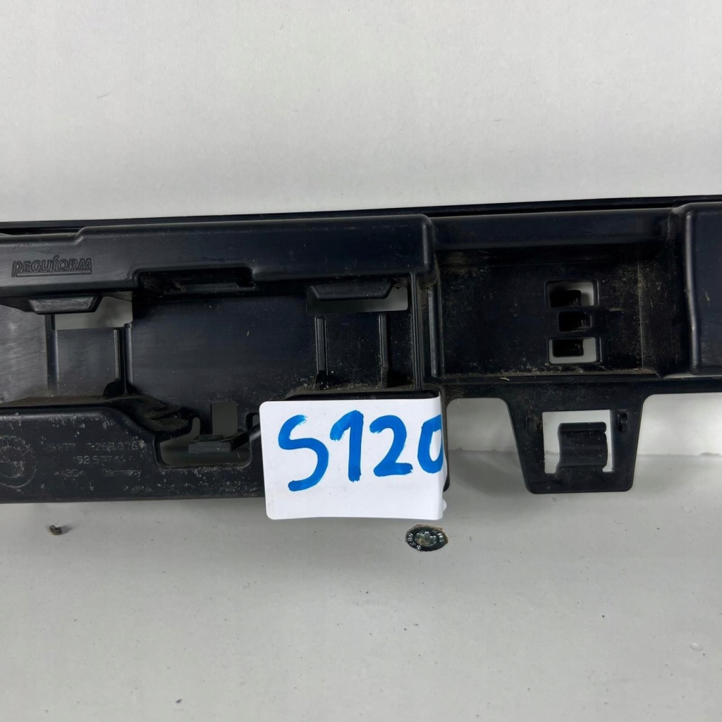 фото №11, Напрямна кронштейн кронштейн поріг правий bmw seria 1 f20 f21 51777268076