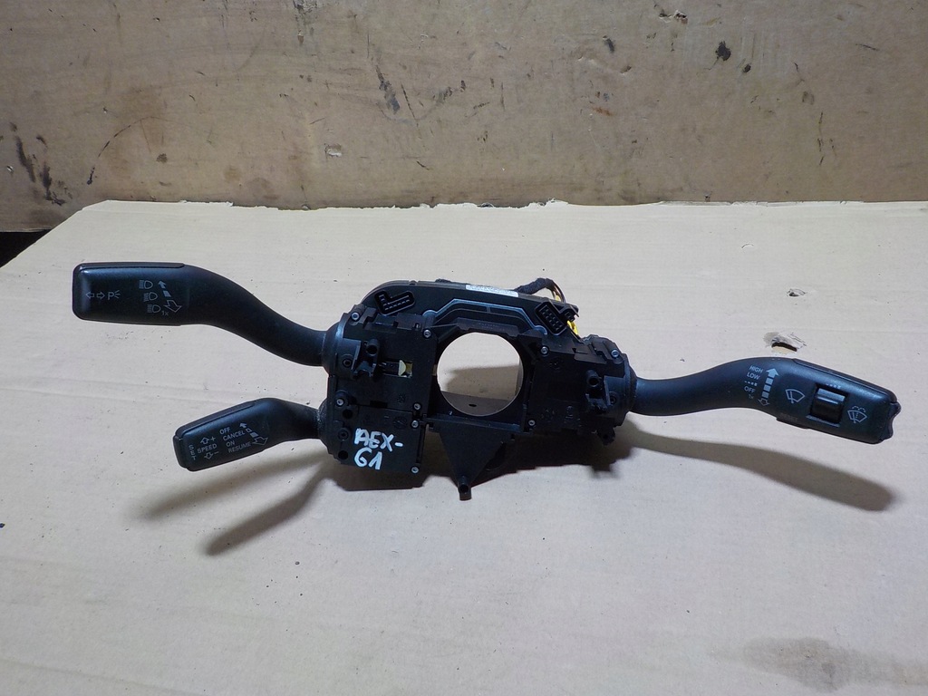 фото №1, Переключатели seat exeo 2011