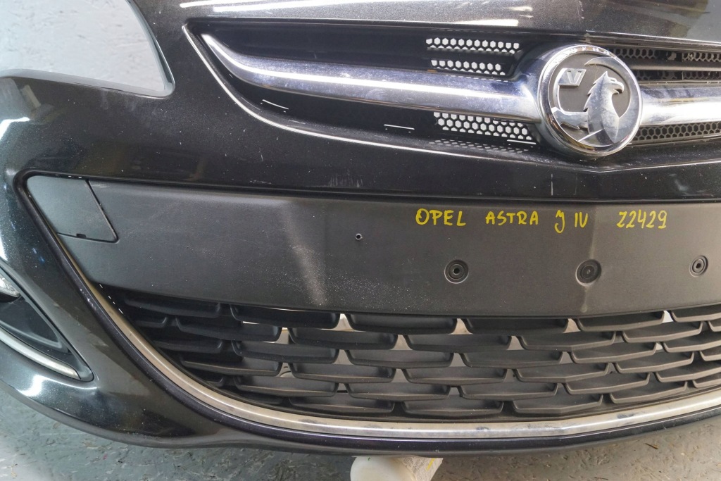 Opel astra j iv рестайлинг  бампер перед z2429 Недорого