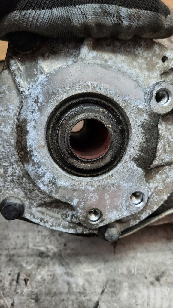 фото №9, Редуктор трансмісія 31256301 volvo xc70 ii 2.4 d5