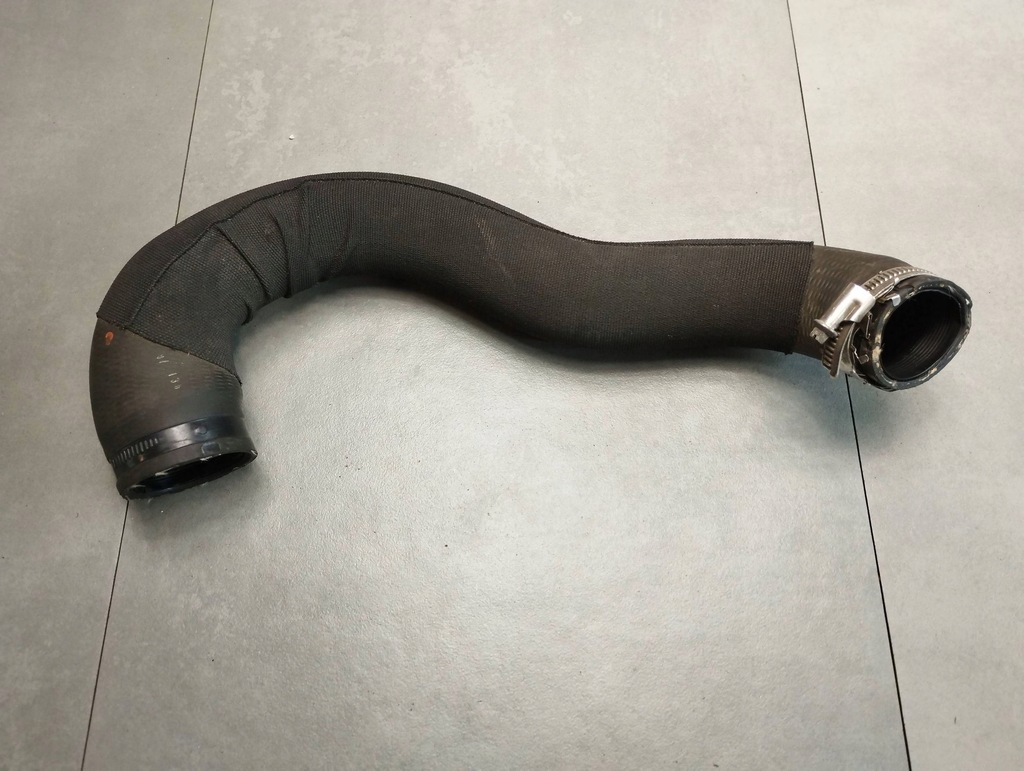 фото №1, Audi q5 шланг інтеркулер 8r0145738r