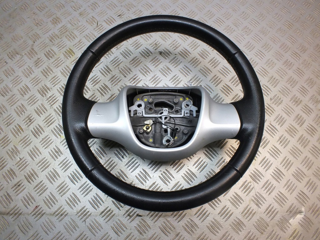 фото №1, Smart fortwo ii 451 повітропровід шкіра