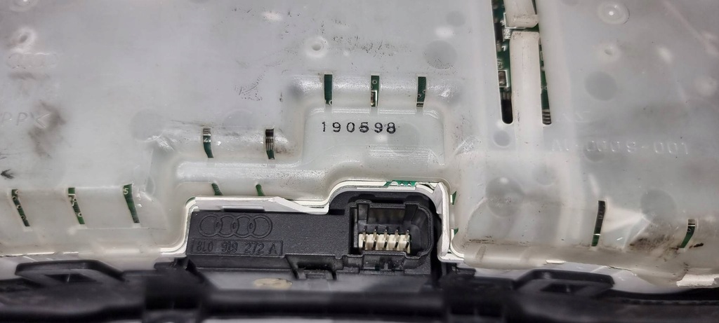 фото №7, Лічильник приладова панель 8d0919861a audi a8 d2