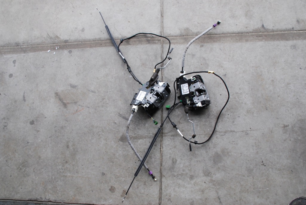 фото №2, Замок дверь l / p перед mercedes slk iii 11- r172