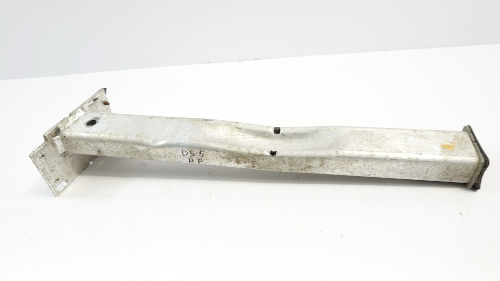 Купити Citroen ds5 кронштейн зона деформації права