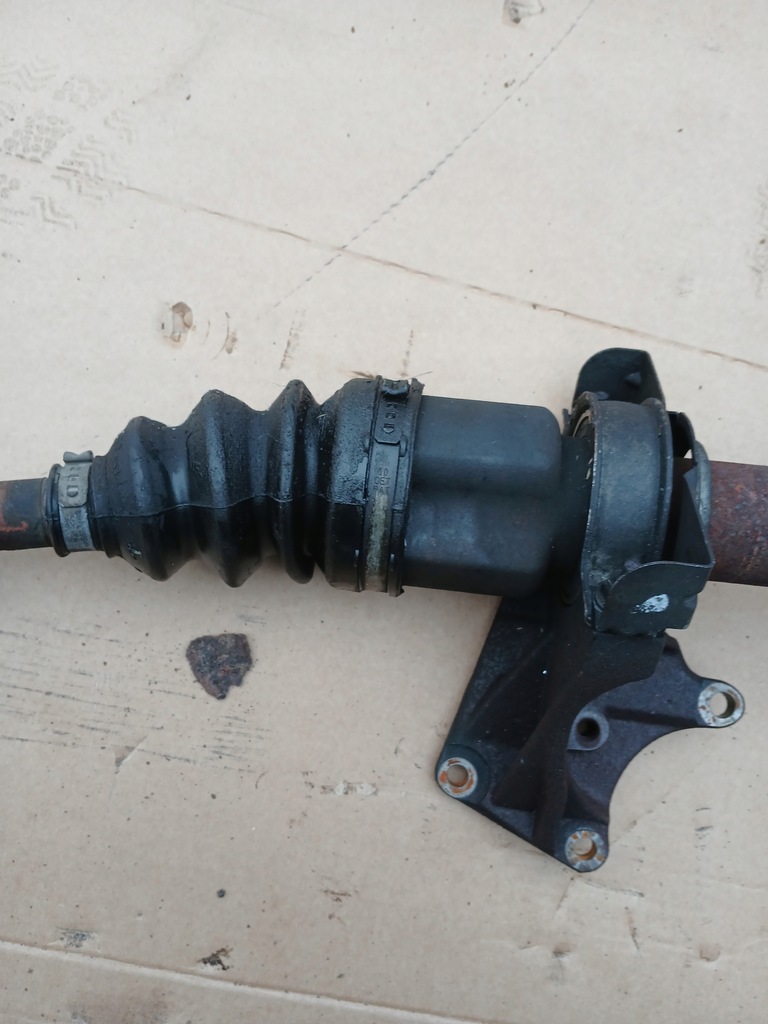 фото №12, Приводной вал опора правая ford fiesta mk 5 mk 6 1.3