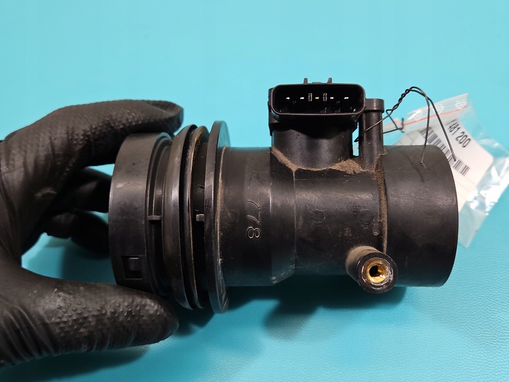 фото №6, Расходомер toyota corolla e12 22204-33010 197400-2260 1.4 d4d