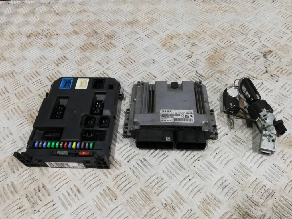 фото №1, Бортовий комп'ютер bsi набір citroen ds3 lift 1.6 bluehdi 0281031043