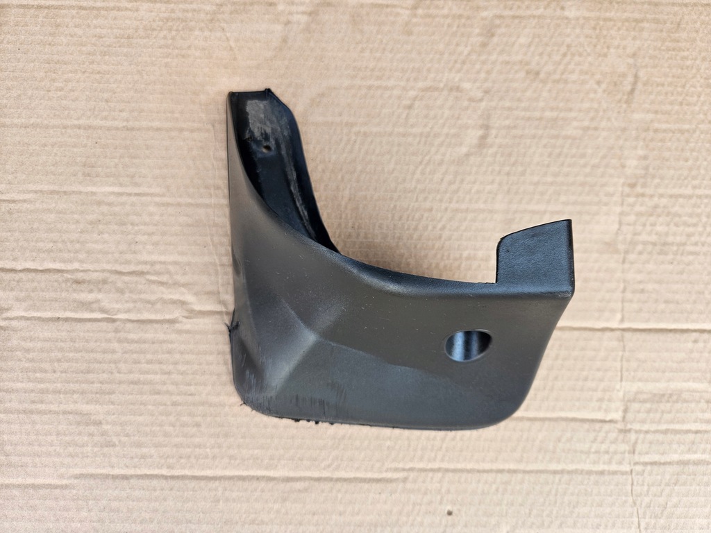 фото №1, Toyota corolla verso 04-08 брызговик левый задняя