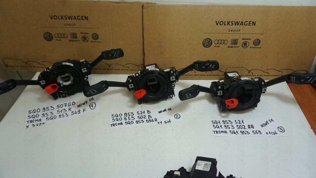 фото №1, Рычаг переключатель комбинированный vw audi skoda seat