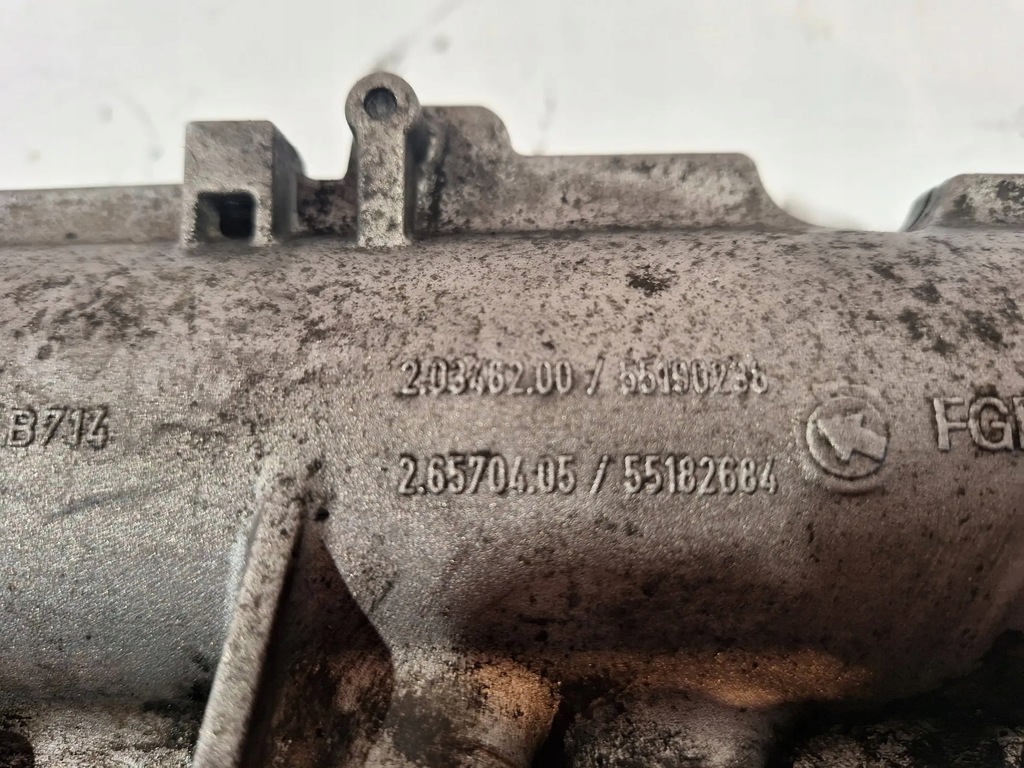 фото №16, Коллектор всасывающий 55100343 fiat croma ii 1.9 150 km 04-