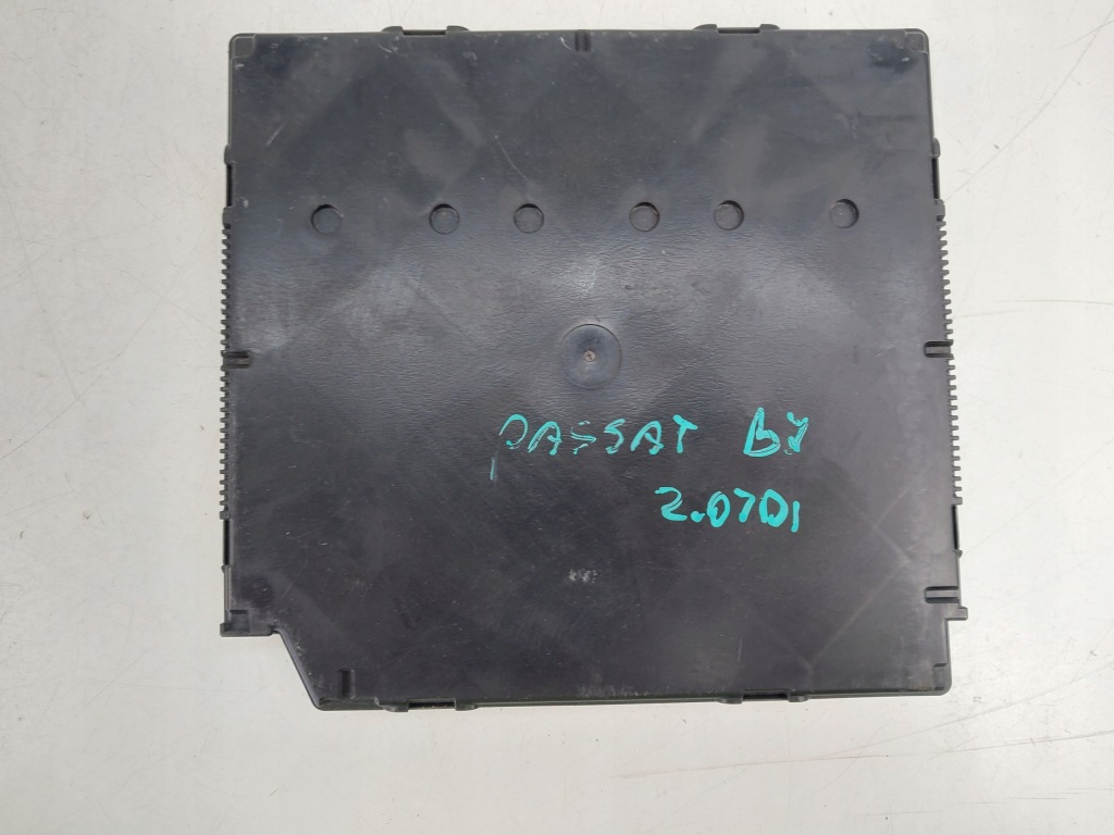 Модуль комфорта bcm 3aa937087g vw passat b7 2.0 tdi в Украине